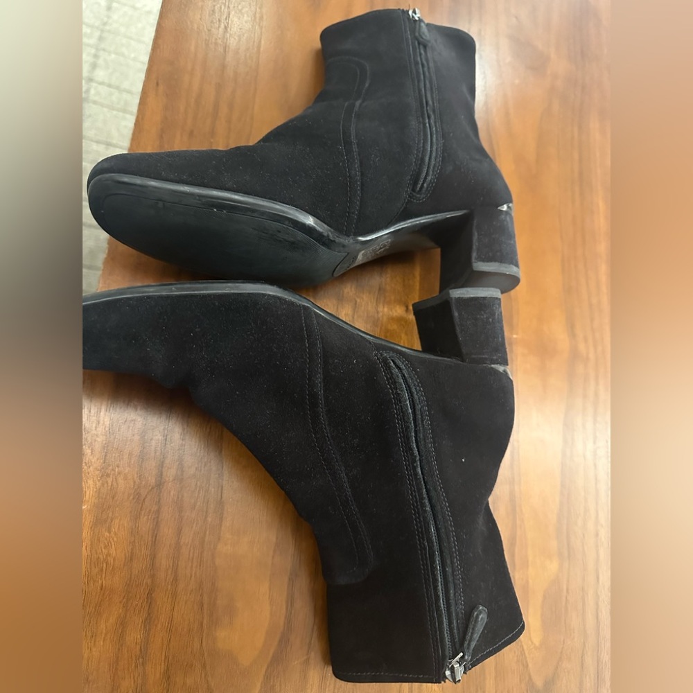 Prada Elegant Black Ankle Boot